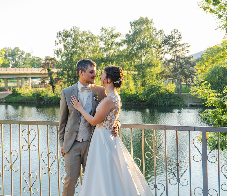 Combien coûte un photographe et vidéaste de mariage en Suisse romande ?